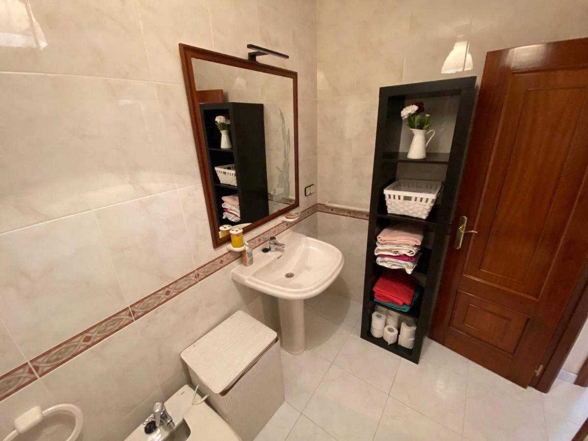Apartamento En Primera Linea De Playa En Laxe Exterior photo